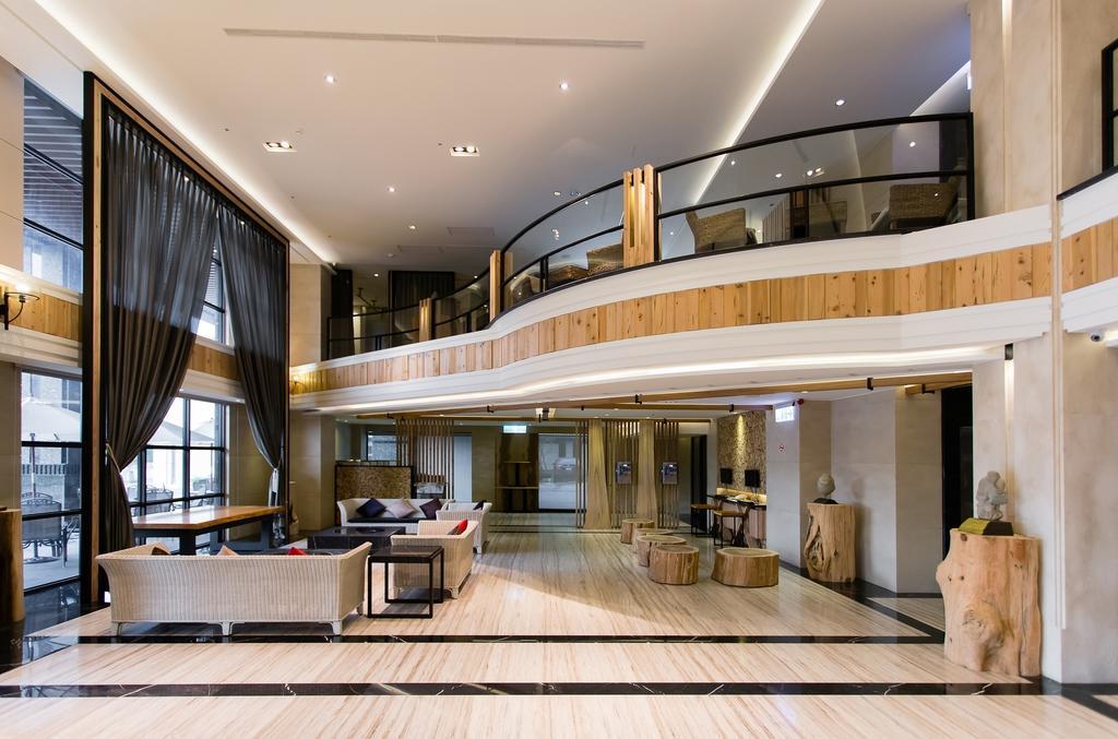 Chiayi Oriental Pearl International Hotel Fanlu Exterior photo