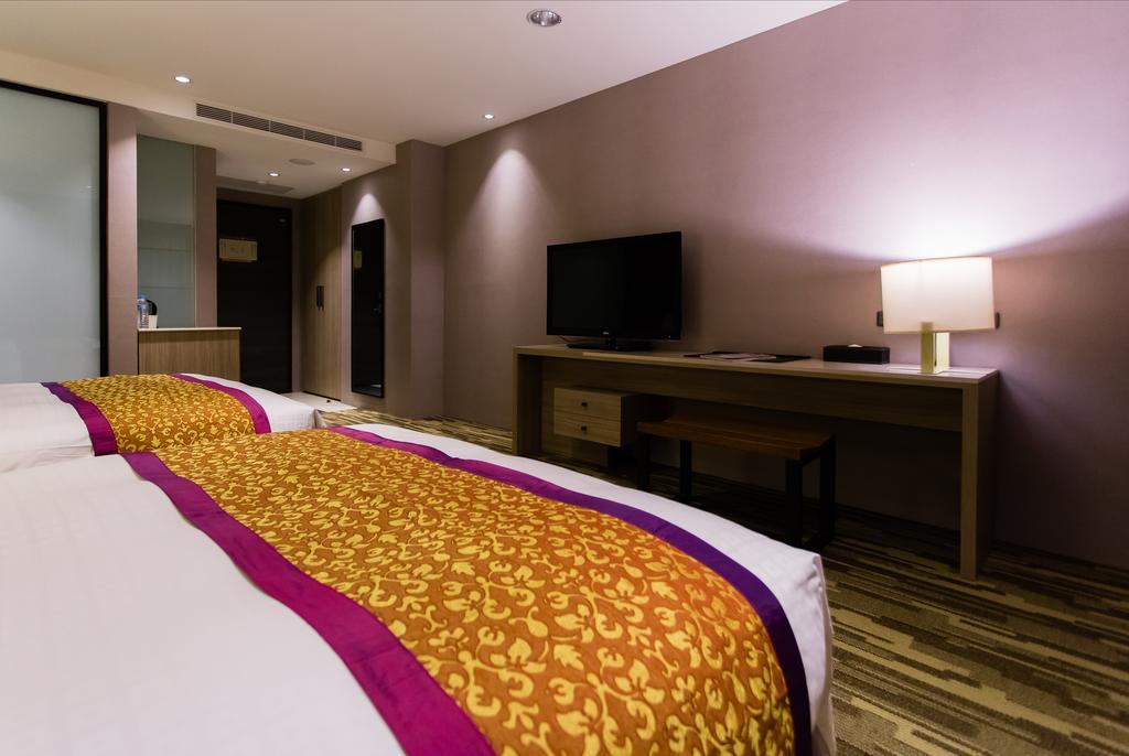 Chiayi Oriental Pearl International Hotel Fanlu Room photo