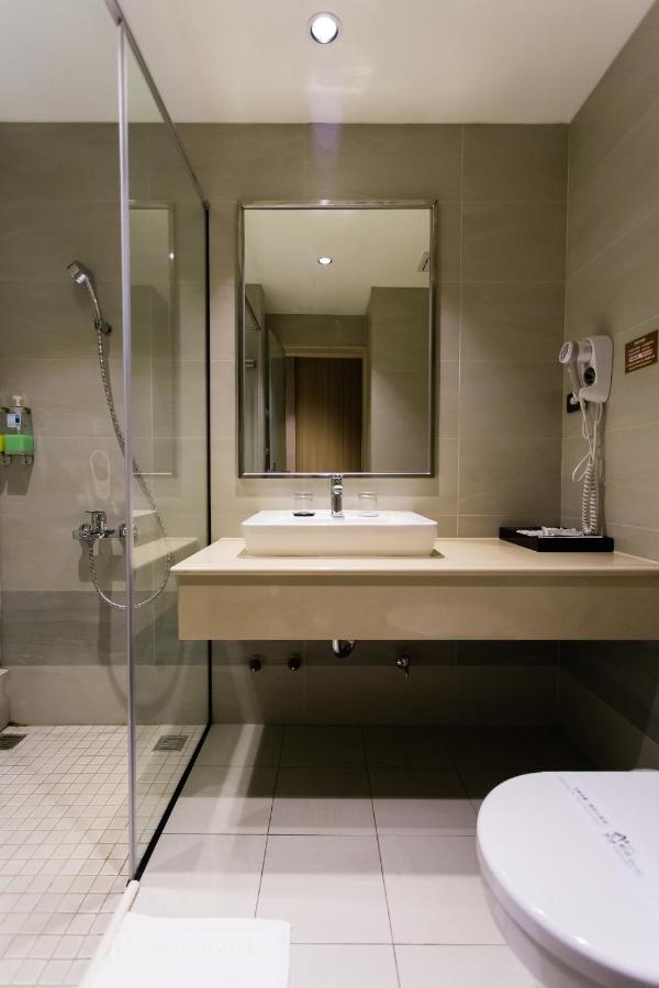 Chiayi Oriental Pearl International Hotel Fanlu Exterior photo